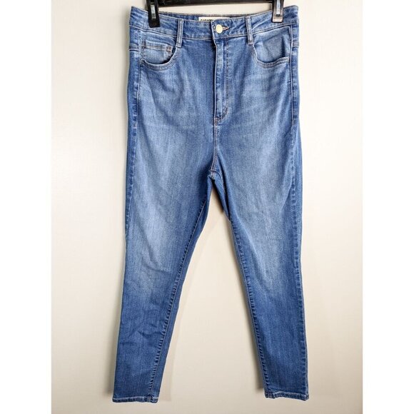 Garage Super High Rise Skinny Medium Wash Jeans 11 - Picture 5 of 11